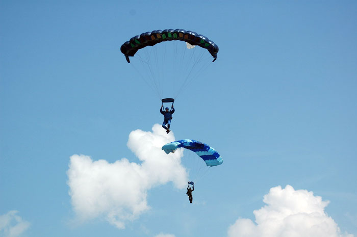 SkyDiving_26-27-Avgust2006