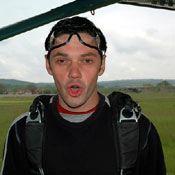 SkyDiving_6-7-Maj2006