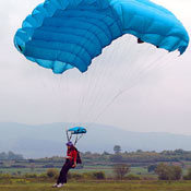SkyDiving_6-7-Maj2006