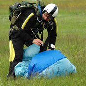 SkyDiving_6-7-Maj2006