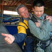 SkyDiving_9April2006