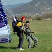 SkyDiving_9April2006