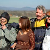 SkyDiving_9April2006