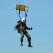 SkyDiving_9April2006