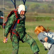 SkyDiving_9April2006