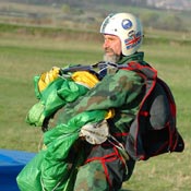 SkyDiving_9April2006