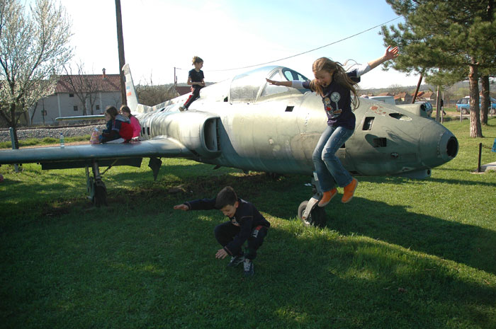 SkyDiving_9April2006