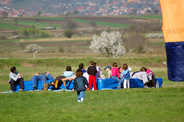 SkyDiving_9April2006