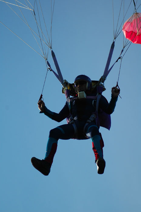 SkyDiving_9April2006