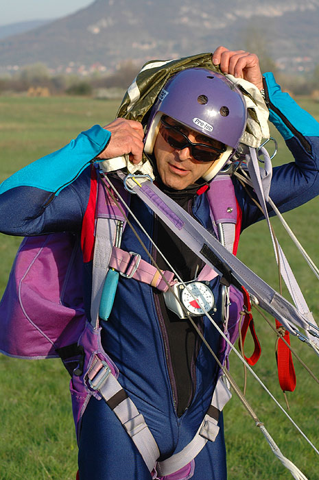 SkyDiving_9April2006