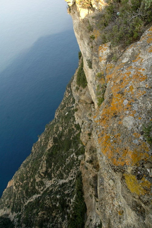 april2007/Cap_Canailles