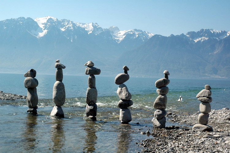 april2007/Estuary_of_river_Veveyse_in_Lake_Leman