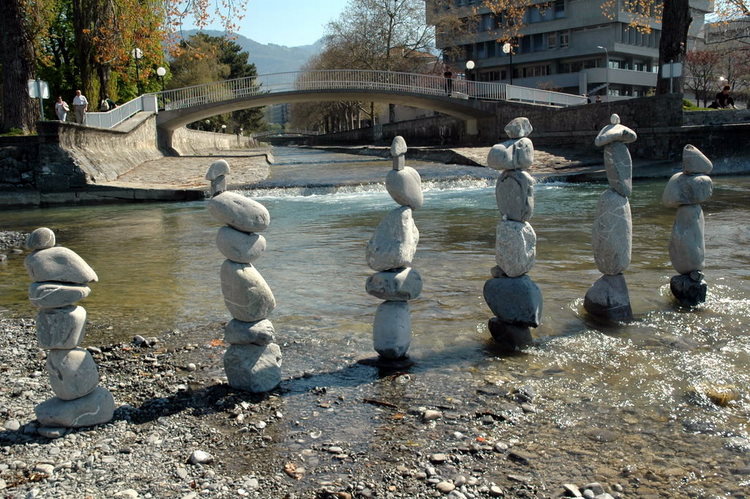 april2007/Estuary_of_river_Veveyse_in_Lake_Leman