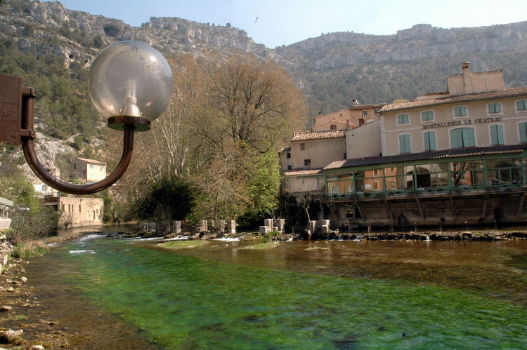 april2007/Fontaine_de_Vaucluse