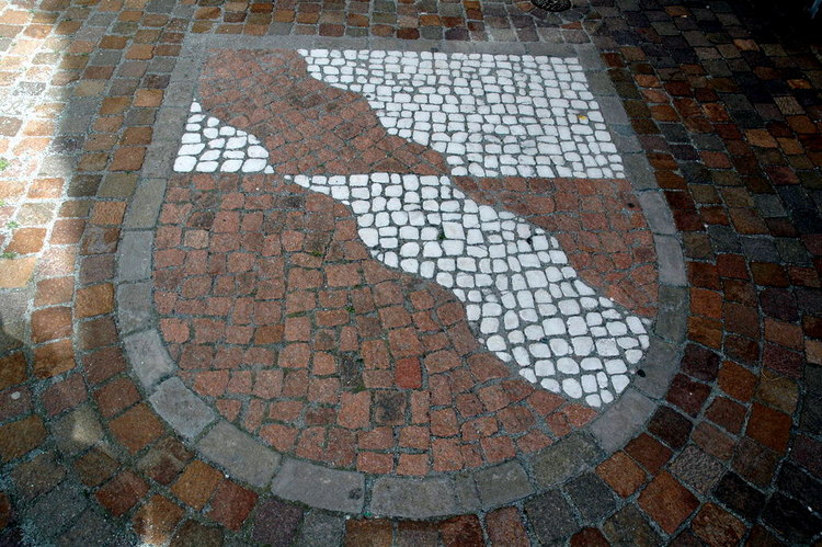 april2007/St_Saphorin