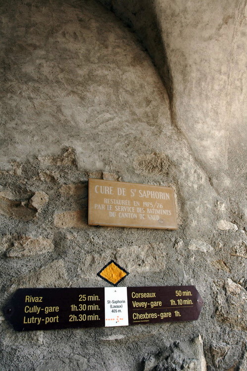 april2007/St_Saphorin