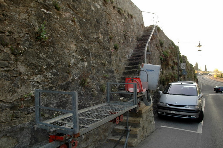 april2007/St_Saphorin