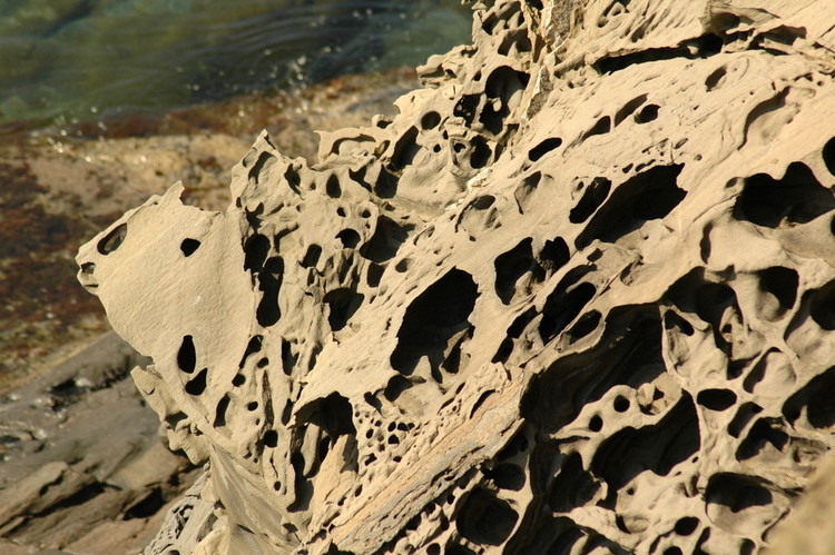 april2007/rocks_cadaques