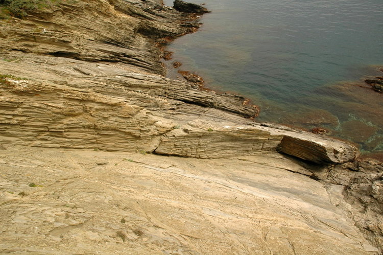 april2007/rocks_cadaques