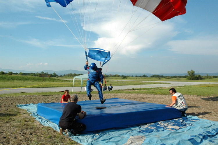 sky/2008-05-25-Bor