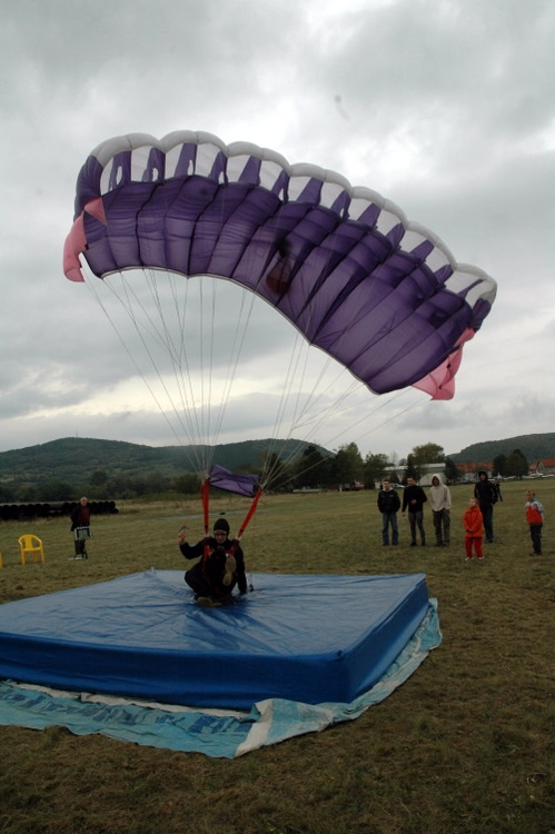 sky/2008-09-27-Paracin