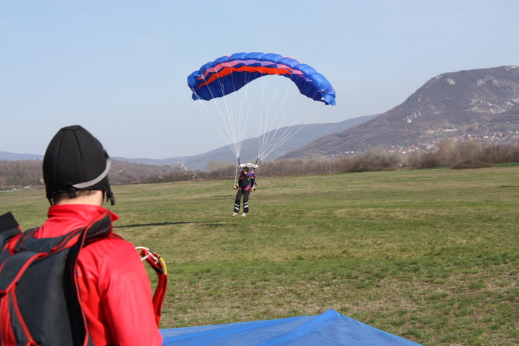 sky/2009-04-04-Paracin
