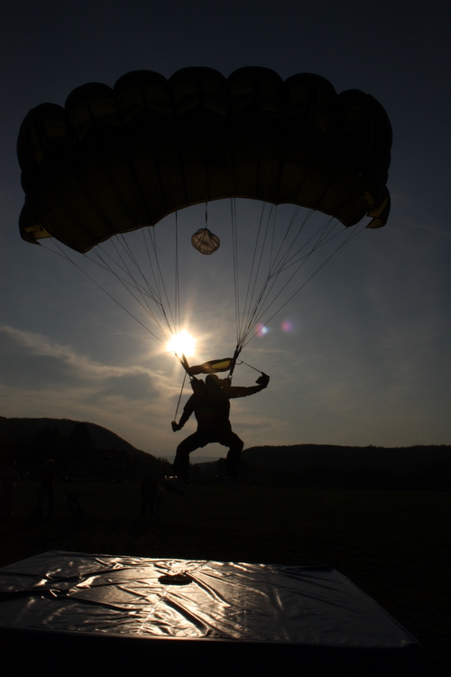 sky/2009-04-04-Paracin