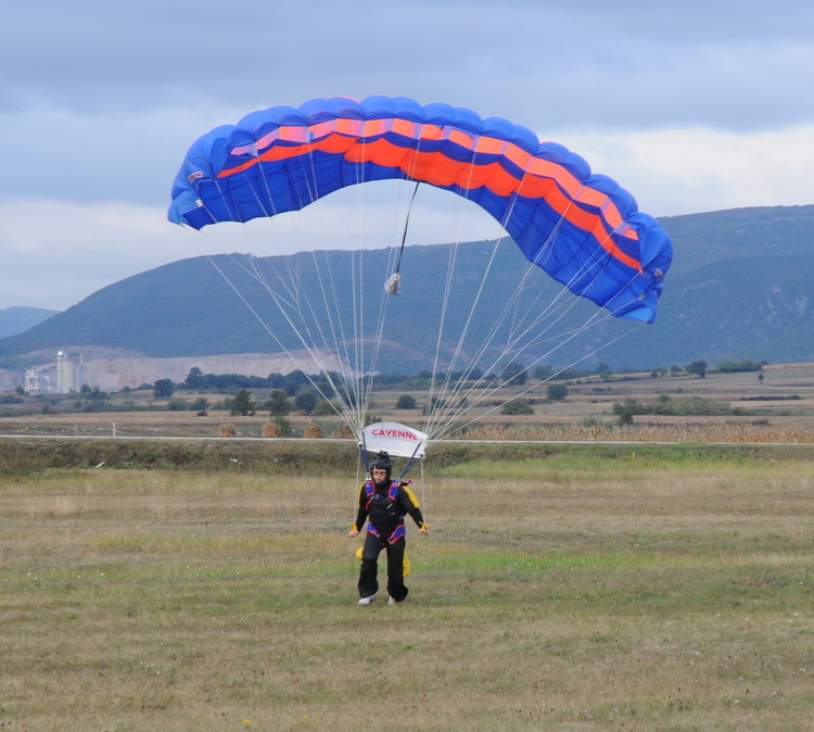 sky/2009-10-04-Paracin