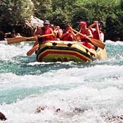 tara_rafting_aug2004