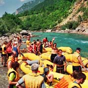 tara_rafting_aug2004