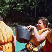 tara_rafting_aug2004