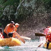 tara_rafting_aug2004