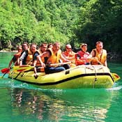 tara_rafting_aug2004